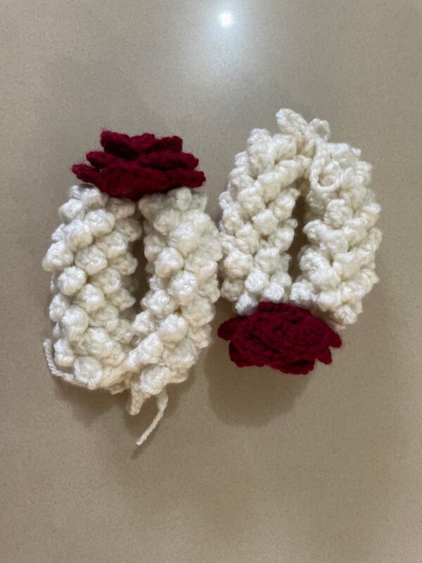 Crochet Plain Rose Gajra
