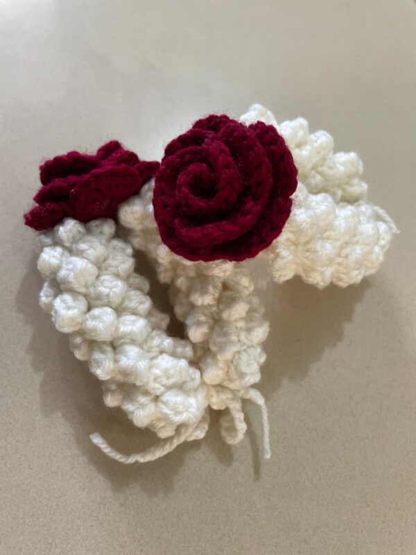 Crochet Plain Rose Gajra